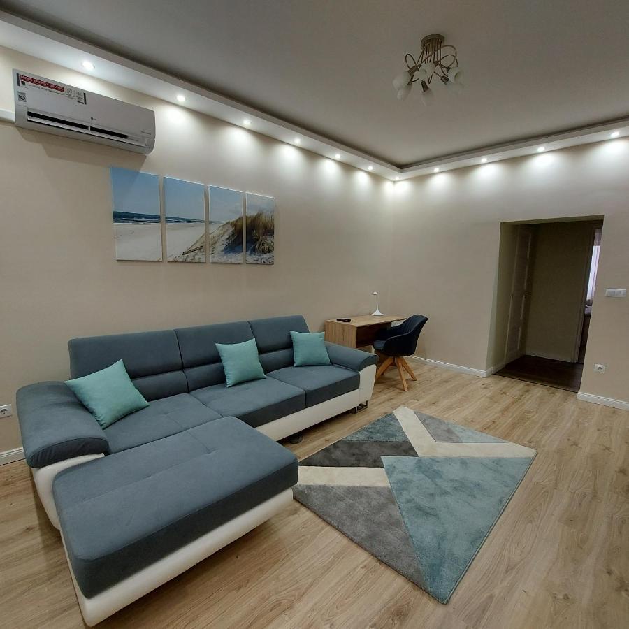 Ancsi Apartmant Kecskemét Extérieur photo